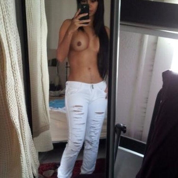 sexdate met shemale AischaSummer
